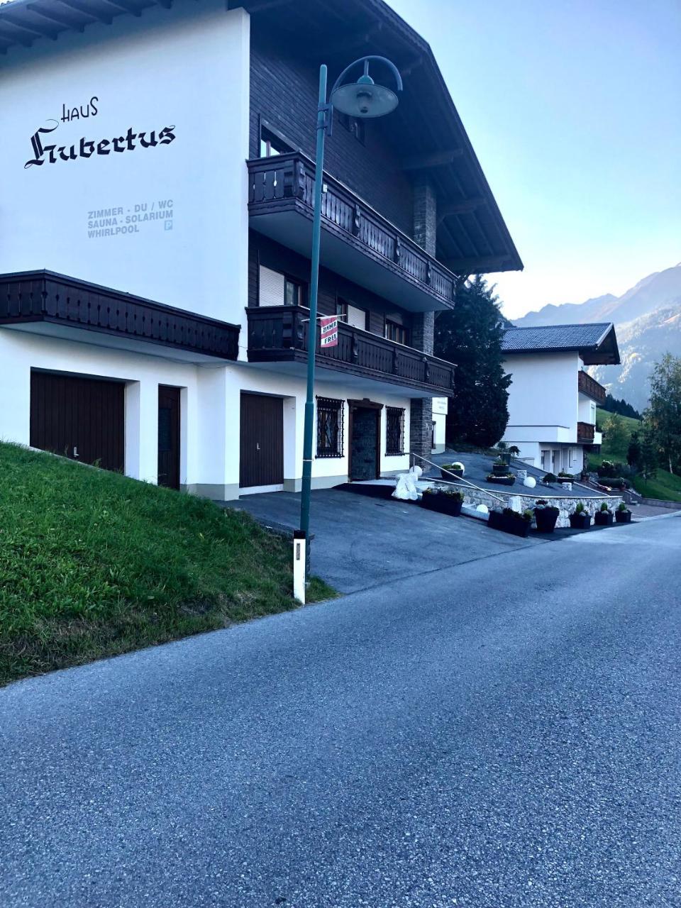 Haus Hubertus Sommerpreise Incl Sommercard Sommercard Partner 耶岑斯 外观 照片
